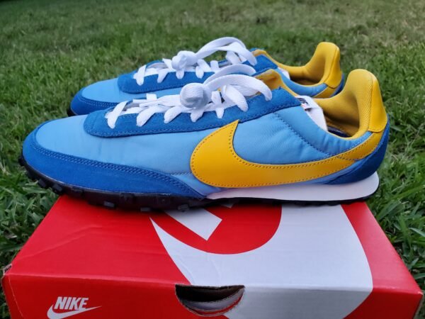 Nike Waffle Racer- Size 11 - Image 4